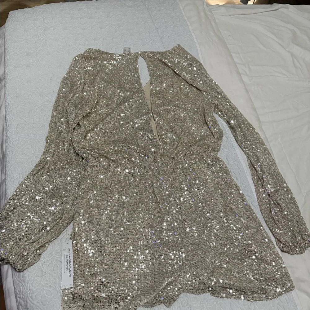 VENUS Silver/Champagne Sequin Romper - Picture 6 of 7